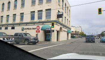 Umpqua Bank