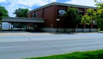 First Merchants Eureka and Fifth Commercial Lending Center