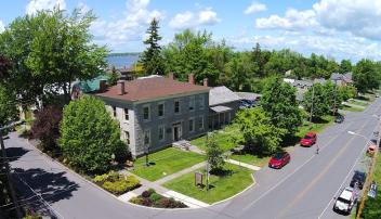 Watertown Savings Bank - Sackets Harbor Branch