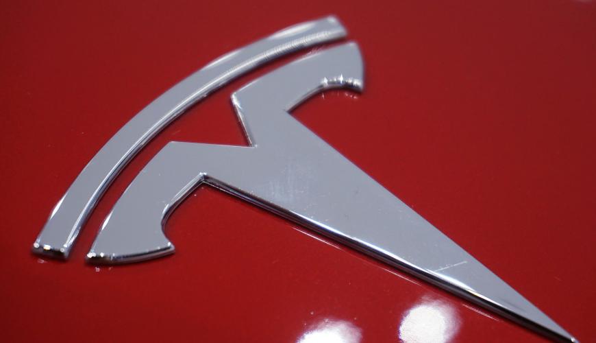 Tesla reportedly drops plan to build $25K EV