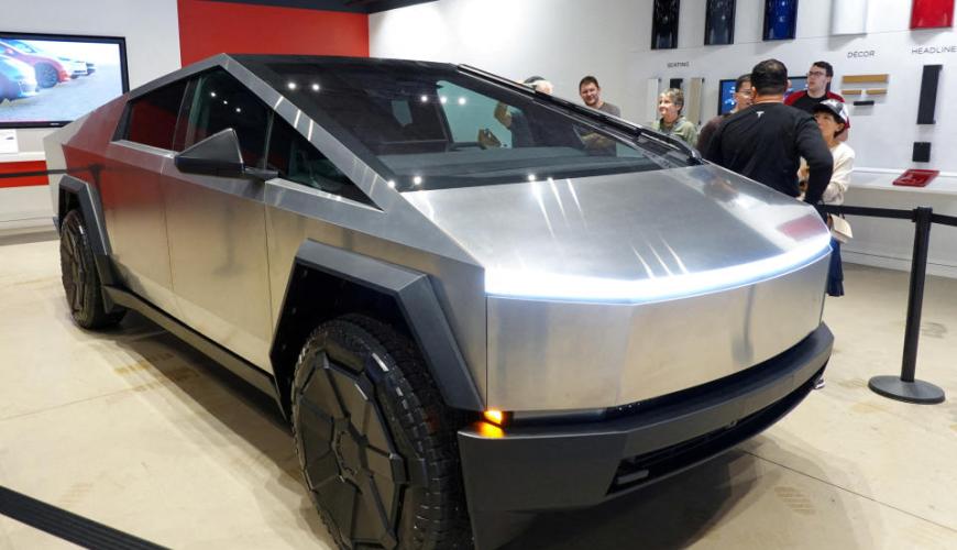 Tesla Suffers a Dip in Stock Due to Q4 Earnings Miss and Lower 2024 Production Forecast