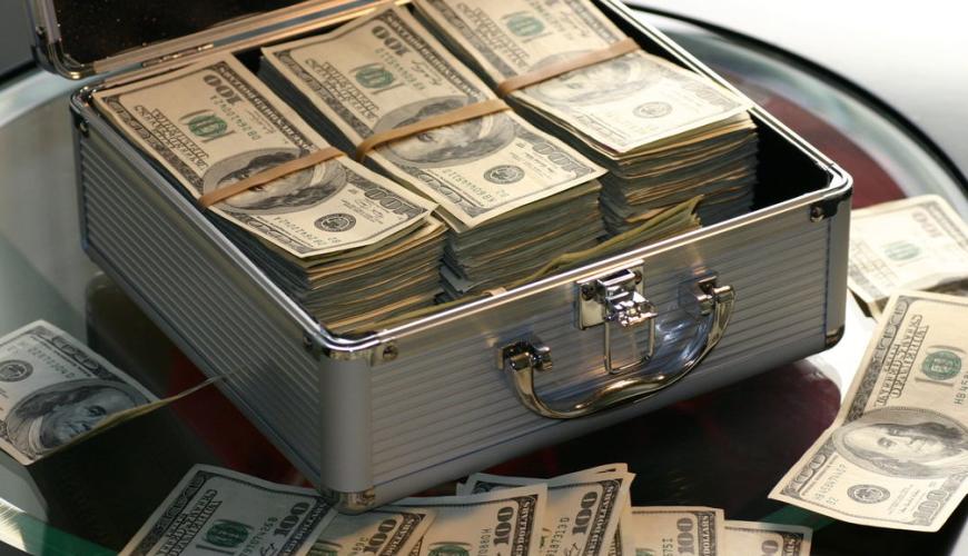 Pros and cons of personal loans