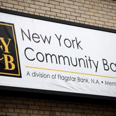 Increased Investor Pressure Fifteen Percent Chase on New York Community Bank Despite New Leadership