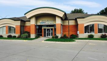 Two Rivers Bank & Trust